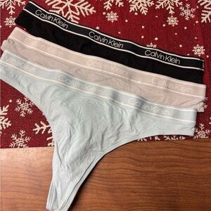 Calvin Klein Thongs